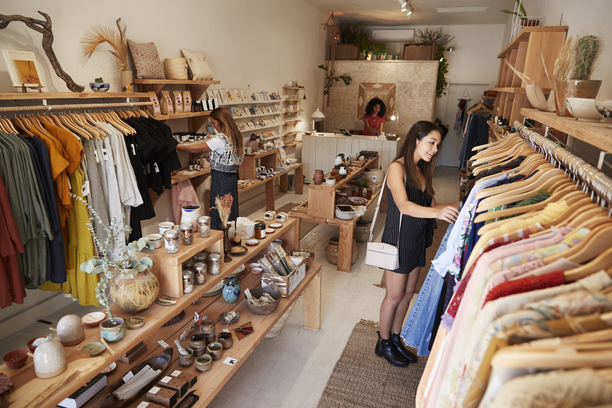 customers browsing on a physical clothing store independently